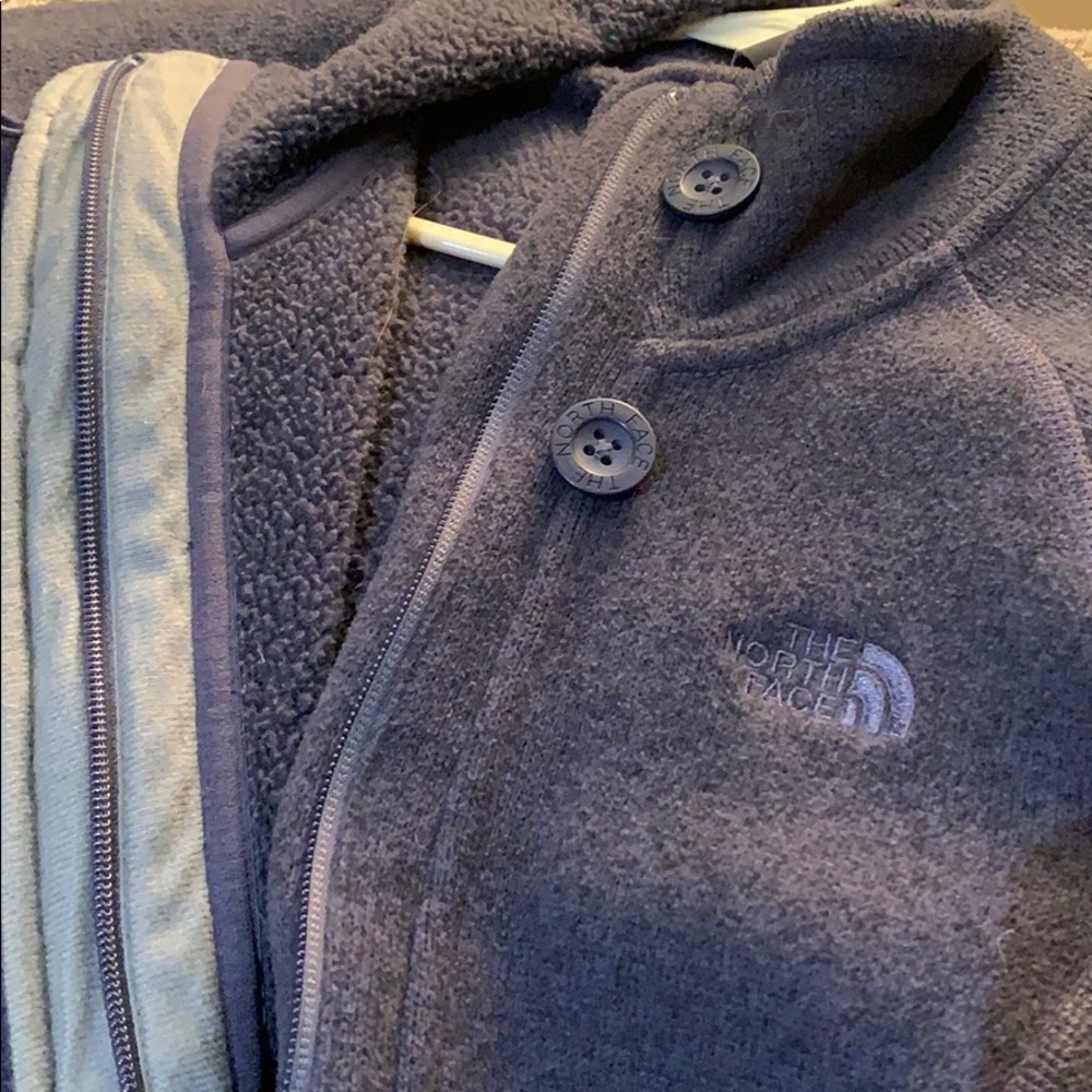 The North Face Fleece - Picture 3 of 4